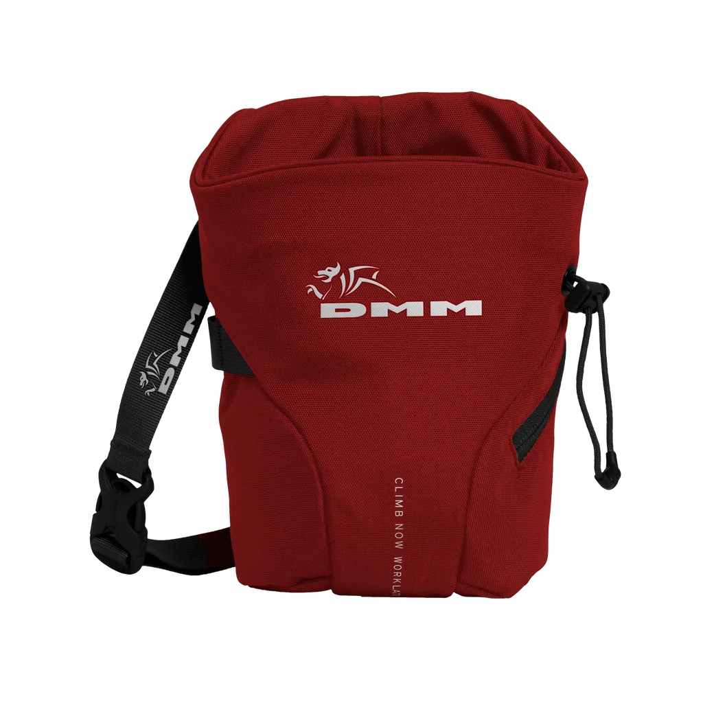 Spacious chalk bag for climbing